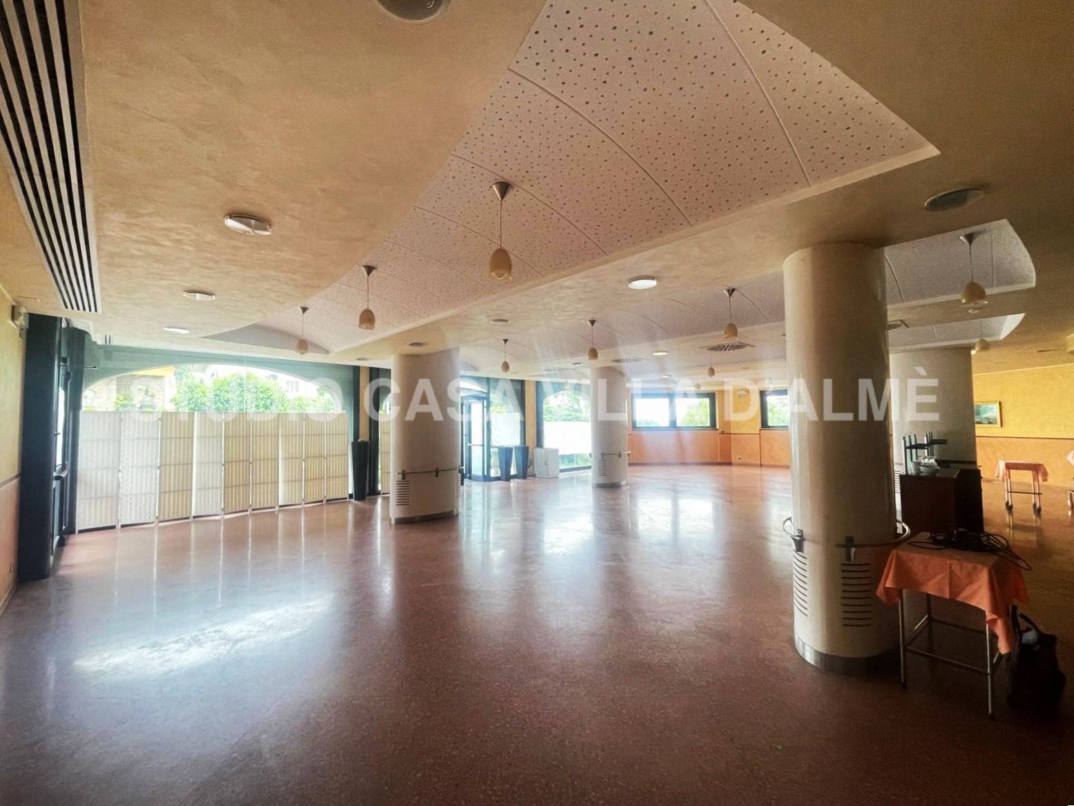 Studio/Ufficio In Affitto a Almenno San Salvatore