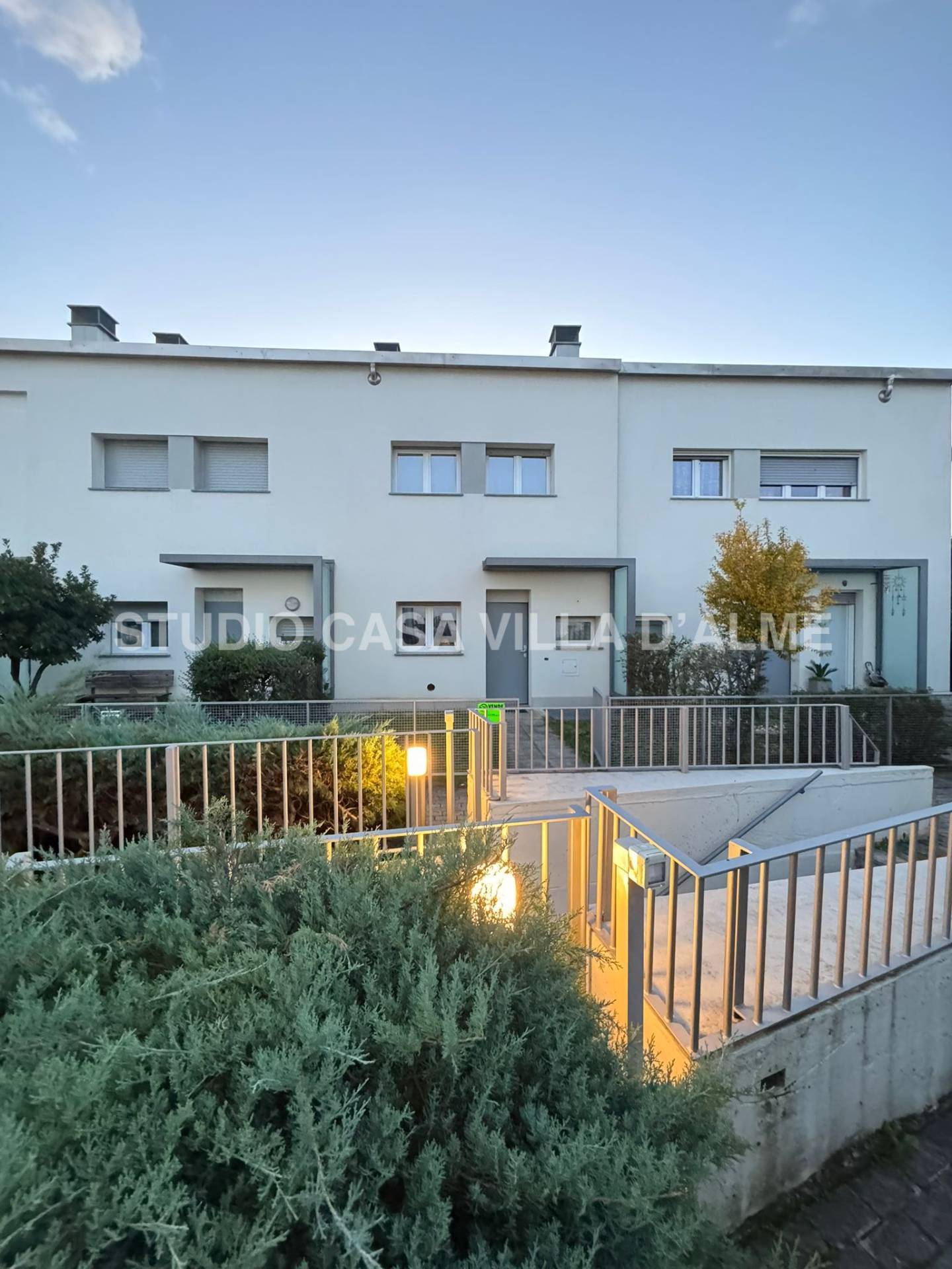 Villetta a schiera In Vendita a Seriate
