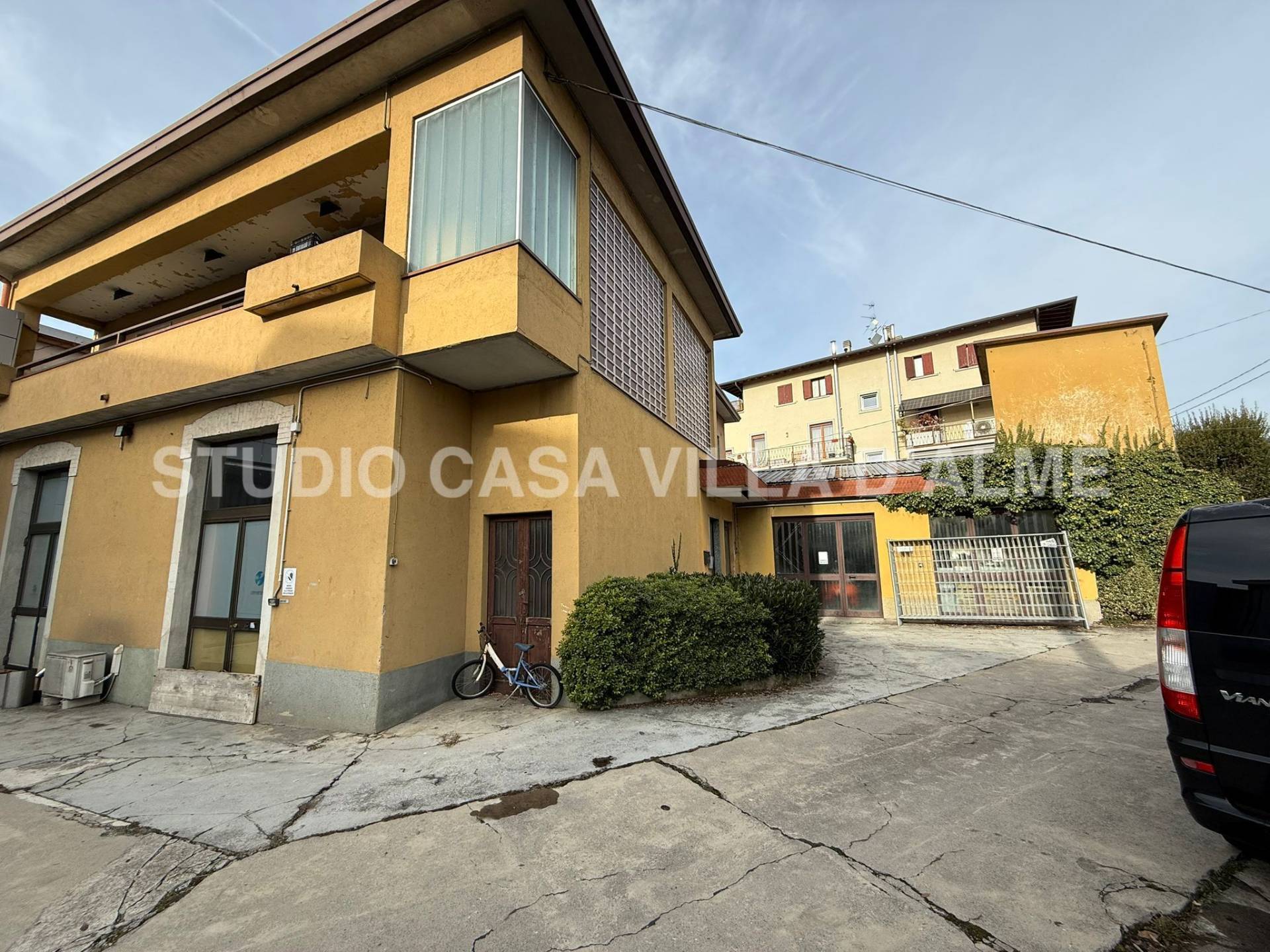 Studio/Ufficio a Villa d'Almè