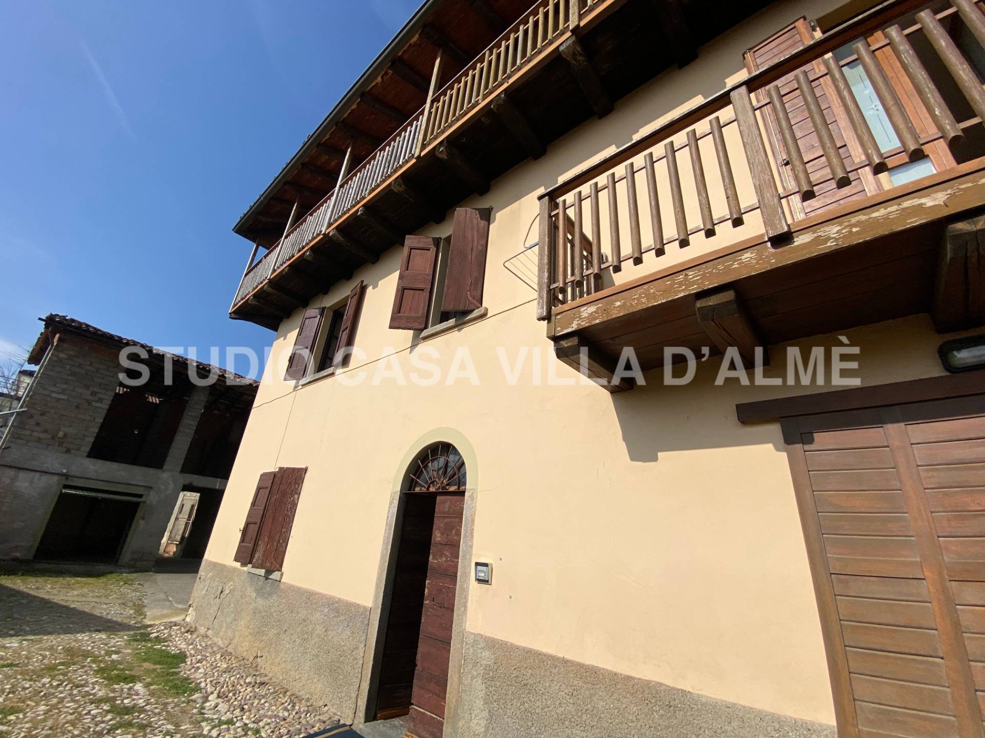 Appartamento a Almenno San Salvatore