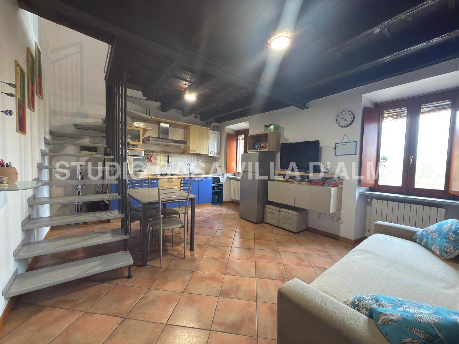 Appartamento a Almenno San Bartolomeo